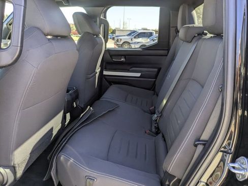 Used 2024 Toyota Tacoma TRD Off-Road image 27