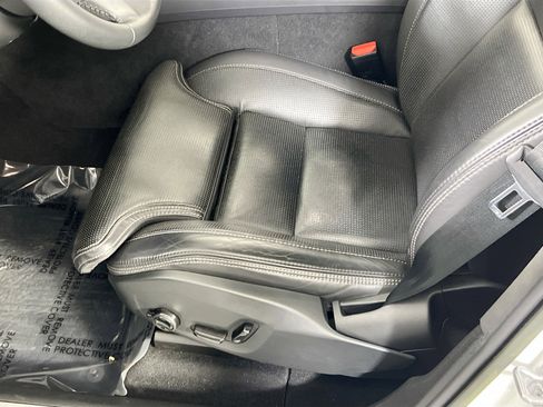 Used 2022 Volvo XC60 B5 Inscription w/ Advanced Package image 18