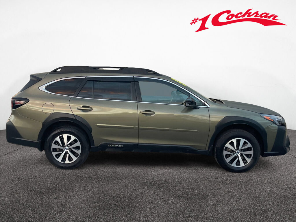 Used 2025 Subaru Outback Premium AWD/4WD image 26