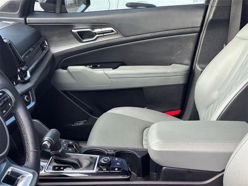 Used 2024 Kia Sportage X-Pro Prestige image 11