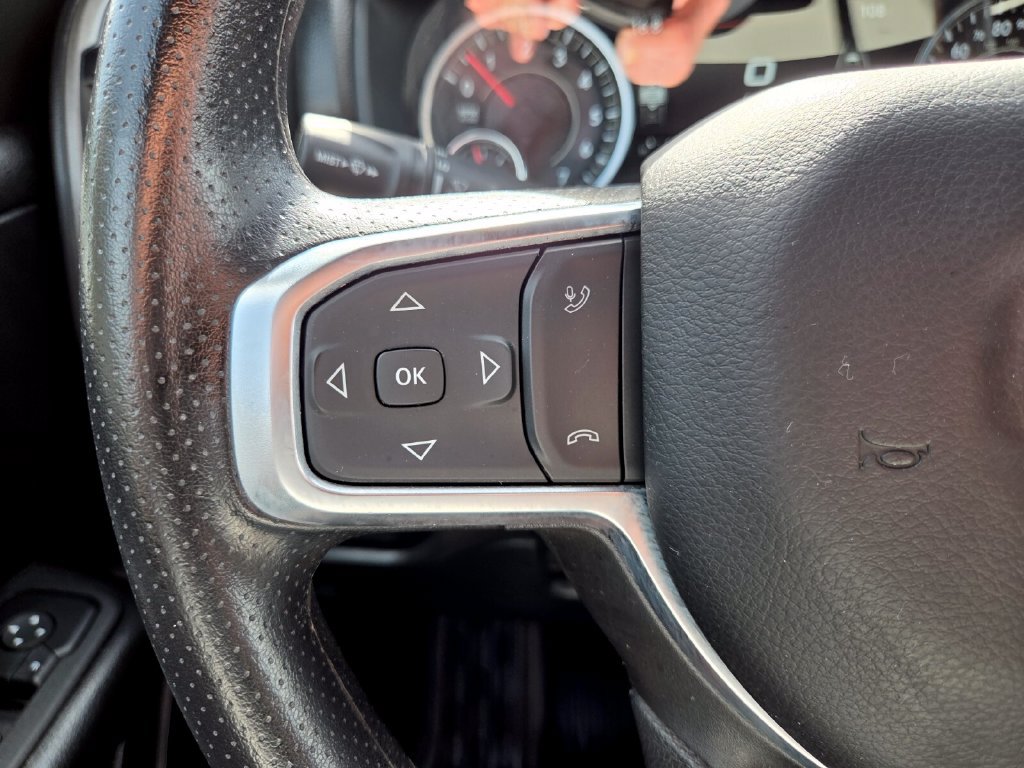 Used 2025 RAM 1500 Warlock AWD/4WD image 30