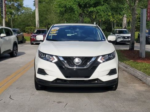 Used 2020 Nissan Rogue Sport S w/ Appearance Package FWD image 2