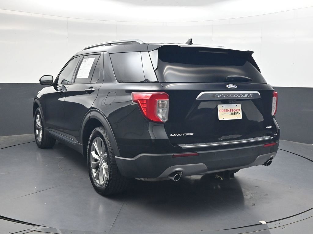 Used 2021 Ford Explorer Limited w/ Equipment Group 301A AWD/4WD image 7