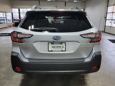 Used 2025 Subaru Outback Premium w/ Popular Package #1A AWD/4WD image 7