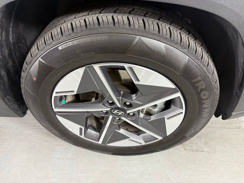 Used 2025 Hyundai Tucson SEL FWD image 11