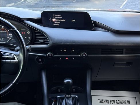 Used 2021 MAZDA MAZDA3 s image 42