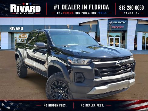 Used 2025 Chevrolet Colorado Trail Boss AWD/4WD image 1