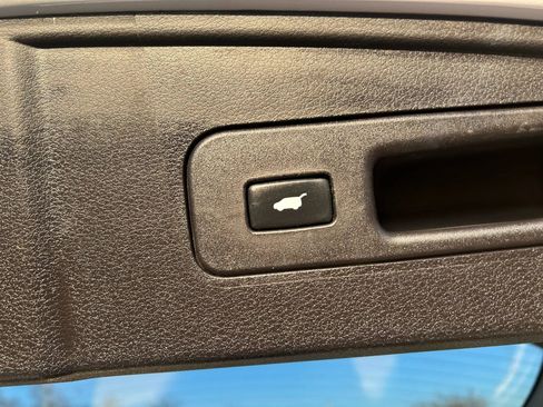 Used 2018 Acura MDX FWD w/ Advance Package image 39