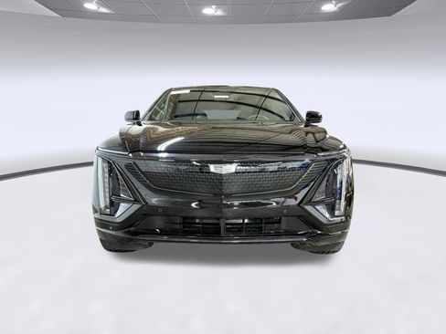 New 2026 Cadillac Lyriq Sport AWD/4WD image 6