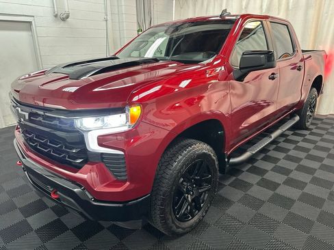 Used 2026 Chevrolet Silverado 1500 LT Trail Boss w/ Convenience Package II AWD/4WD image 4