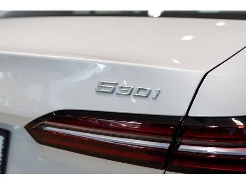 New 2025 BMW 530i xDrive 530i xDrive image 50