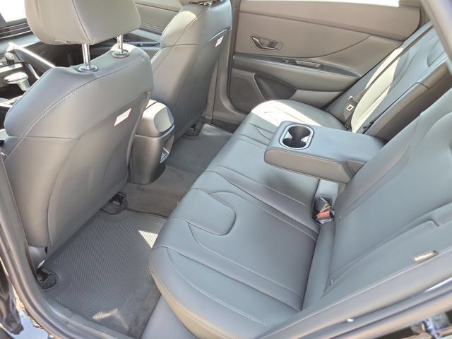 New 2026 Hyundai Elantra SEL Sport FWD image 26