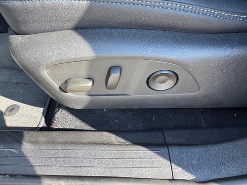 New 2026 Chevrolet Equinox EV LT image 10