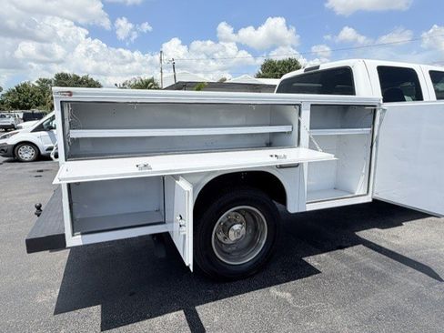 Used 2000 Ford F550 4x4 Crew Cab Super Duty image 12