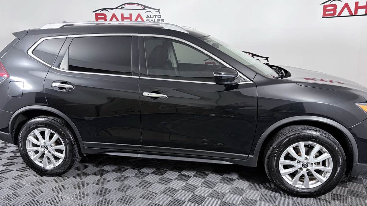 Used 2019 Nissan Rogue SV AWD/4WD image 8