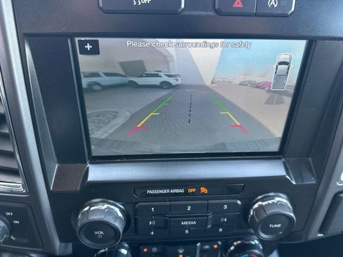 Used 2016 Ford F150 XLT w/ Equipment Group 302A Luxury image 22