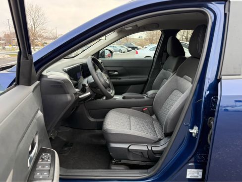 Used 2026 Nissan Kicks SV w/ Cold Weather Package image 12
