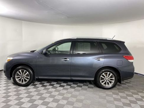 Used 2014 Nissan Pathfinder SV AWD/4WD image 5