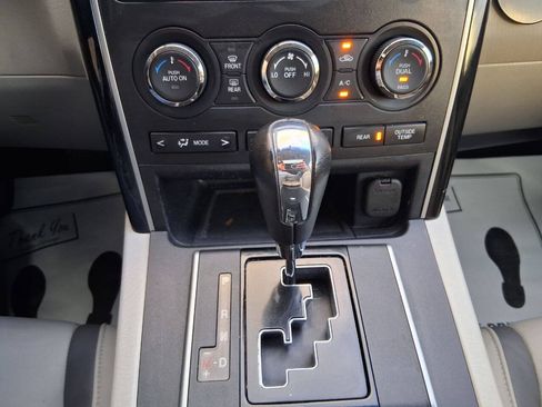 Used 2010 MAZDA CX-9 Touring w/ Moonroof & Bose Audio Pkg FWD image 19