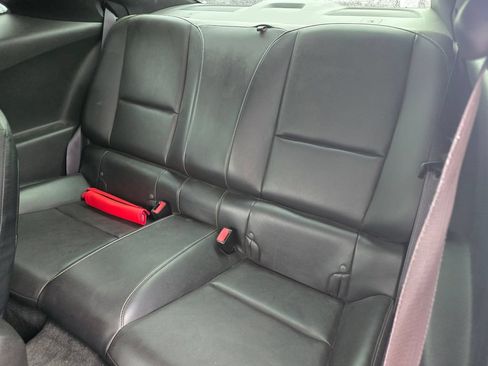 Used 2013 Chevrolet Camaro SS w/ SS Performance Package RWD image 10
