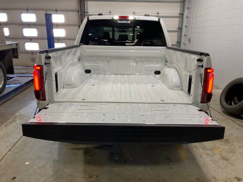 New 2026 Ford F150 Lariat w/ Equipment Group 501A Mid AWD/4WD image 17