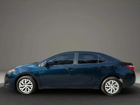Used 2019 Toyota Corolla LE FWD image 8