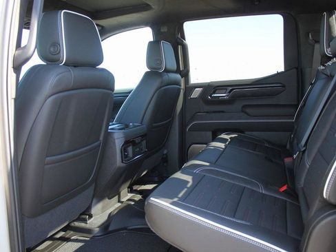 New 2026 GMC Sierra 1500 AT4X image 6