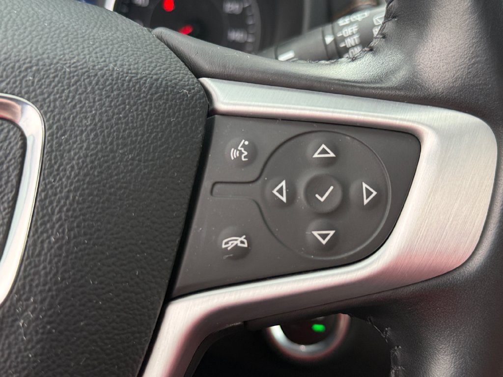 Used 2019 GMC Terrain SLE w/ Driver Convenience Package AWD/4WD image 16