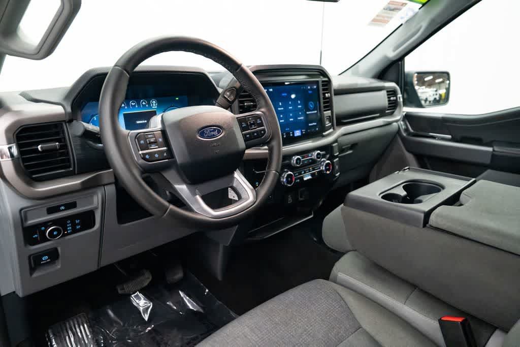 Used 2025 Ford F150 XLT w/ Equipment Group 301A Standard AWD/4WD image 22