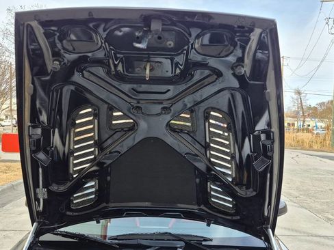 Used 2011 Aston Martin V12 Vantage Base 2dr Coupe image 53