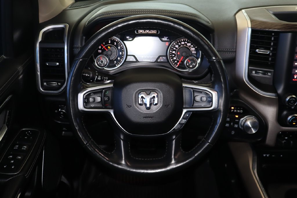 Used 2019 RAM 1500 Laramie AWD/4WD image 16