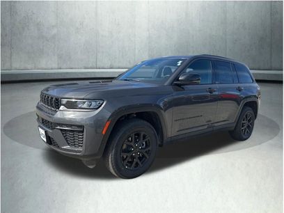New 2026 Jeep Grand Cherokee Altitude