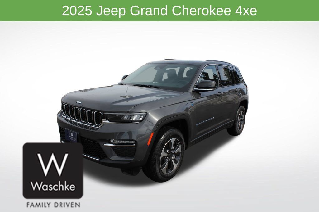 New 2025 Jeep Grand Cherokee Limited 4xe w/ Trailer Tow Package AWD/4WD image 3