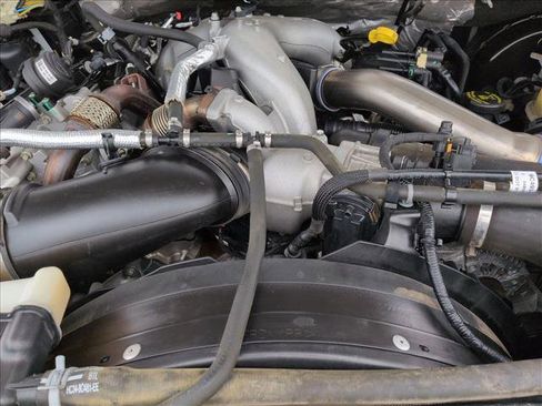 Used 2023 Ford F350 Lariat w/ Sport Appearance Package image 22