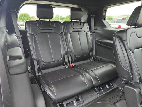 Used 2025 Jeep Grand Cherokee L Limited w/ Luxury Tech Group II AWD/4WD image 13