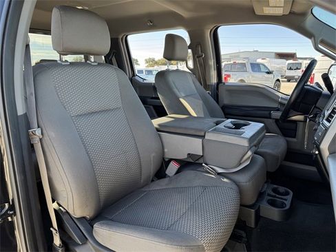 Used 2015 Ford F150 XLT w/ Equipment Group 302A Luxury image 27