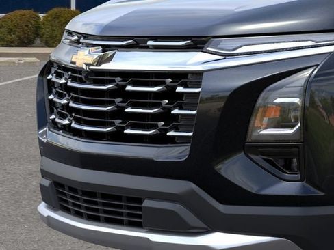 New 2027 Chevrolet Equinox LT w/ Safety and Technology Package FWD image 13