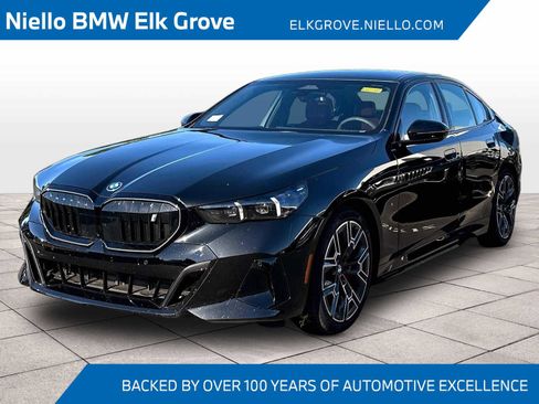 Used 2026 BMW i5 eDrive40 w/ M Sport Package RWD image 1