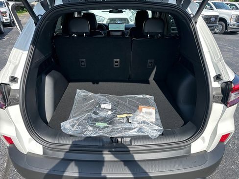 New 2025 Ford Escape ST-Line w/ Tech Pack #1 image 32