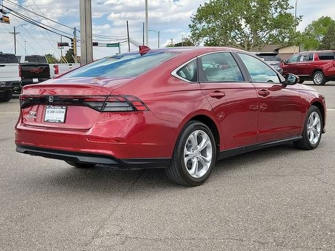 Used 2023 Honda Accord LX image 11