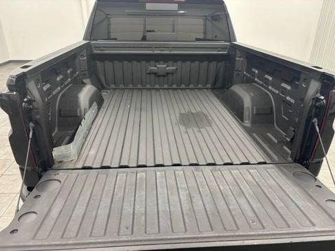 Used 2024 Chevrolet Silverado 1500 RST AWD/4WD image 11
