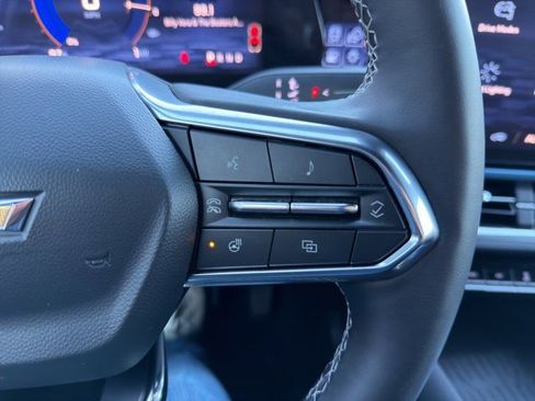 Used 2024 Chevrolet Equinox EV LT image 26