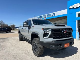Used 2025 Chevrolet Silverado 2500 ZR2 w/ ZR2 Bison Edition video 1