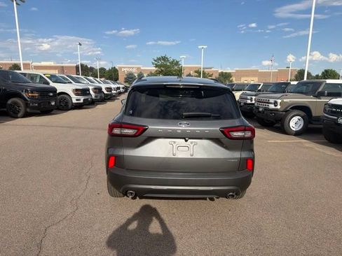 Used 2025 Ford Escape ST-Line Select AWD/4WD image 8