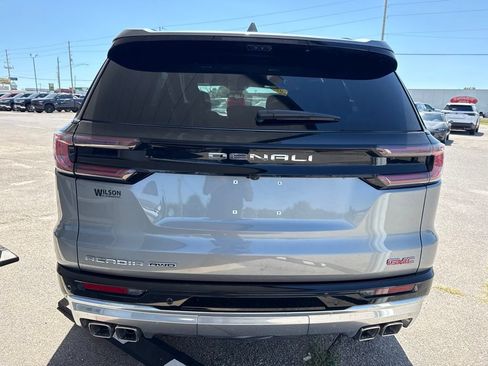 Used 2026 GMC Acadia Denali w/ Super Cruise Package AWD/4WD image 4