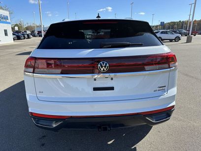 Used 2025 Volkswagen Atlas Cross Sport SE