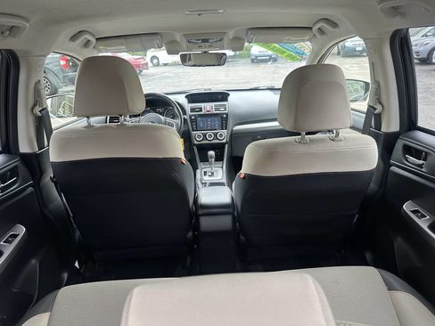 Used 2017 Subaru Crosstrek 2.0i Premium image 12