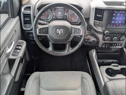 Used 2019 RAM 1500 Big Horn AWD/4WD image 8