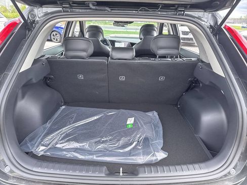 Used 2025 Kia Niro EX Touring FWD image 29