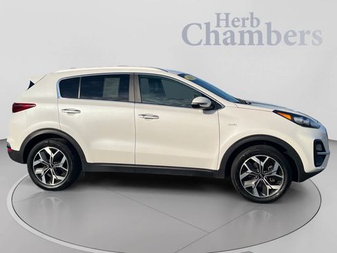 Used 2021 Kia Sportage EX AWD/4WD image 4